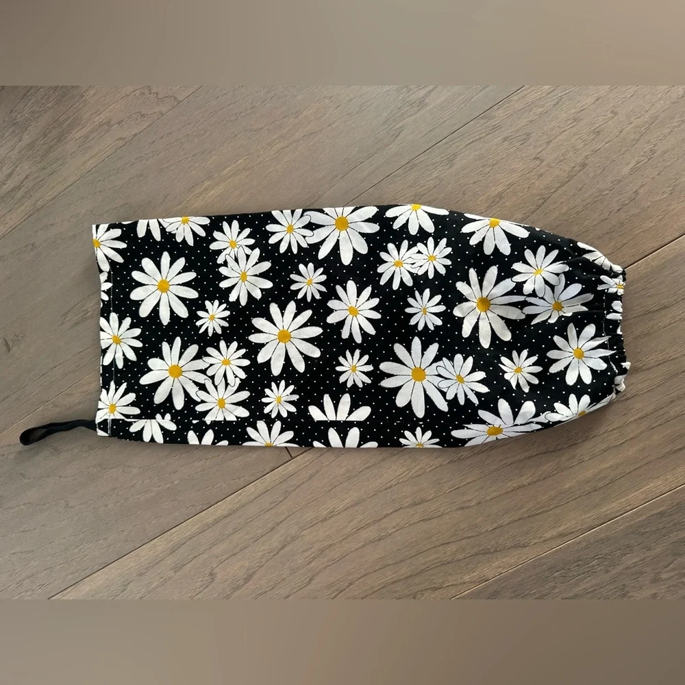 Floral Black and White Grocery Bag Dispenser